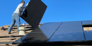 Сонячні панелі у жителів Полтавщини: скільки встановили