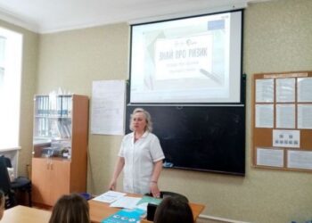 У Гельмязеві учням розповіли про шкідливий вплив куріння — Новости Черкасс