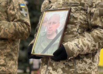 У Рівному попрощалися із захисником Русланом Тиквою (ФОТО)