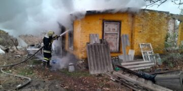 У Золотоноші горів житловий будинок