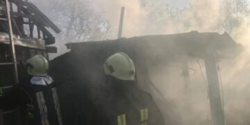 У Звенигородці горіла господарча споруда