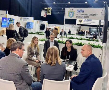 Умань отримає інвестиції: підсумки участі у Rebuild Ukraine — Новости Черкасс