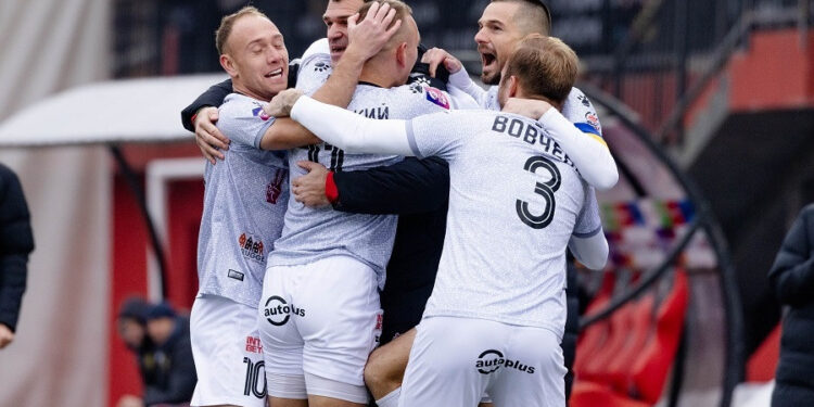 «Верес» вперше в історії зумів перемогти «Рух» на рівні офіційних турнірів