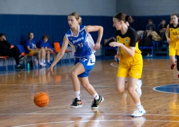 ВЮБЛ серед дівчат 2010 року: СДЮСШОР №5-ДФКС виграв три матчі у Дніпрі, CДЮСШОР ім.Літвака Б.Д. двічі виграв в Одесі – Федерація баскетболу України