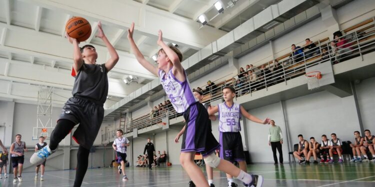 ВЮБЛ серед юнаків 2012 року: Чернівці, Львів та Київ прийняли матчі першого туру – Федерація баскетболу України