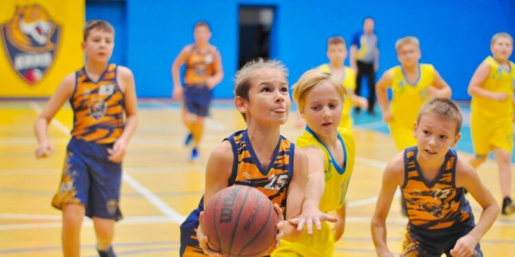 ВЮБЛ серед юнаків 2013 року: Полтава та Кременчук прийняли матчі туру – Федерація баскетболу України