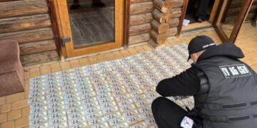 Житель Одещини за 8 тисяч доларів доставляв військовозобов’язаних за кордон (фото, відео) – Ділова Одеса