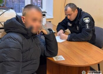 Знімав відеоролики у поліцейському однострої – поліція Миколаєва притягнула до відповідальності блогера » Миколаївський Оглядач