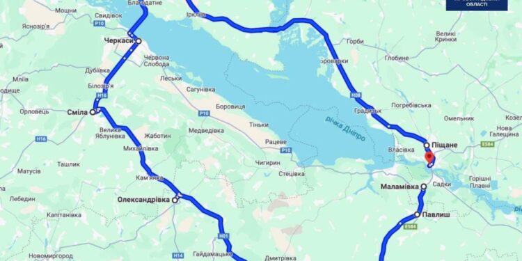 Рух автівок через Дніпро у Світловодську перекрили: як об’їхати