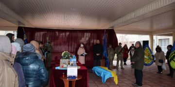 У Новоукраїнці попрощалися з загиблим захисником Олегом Ткачем