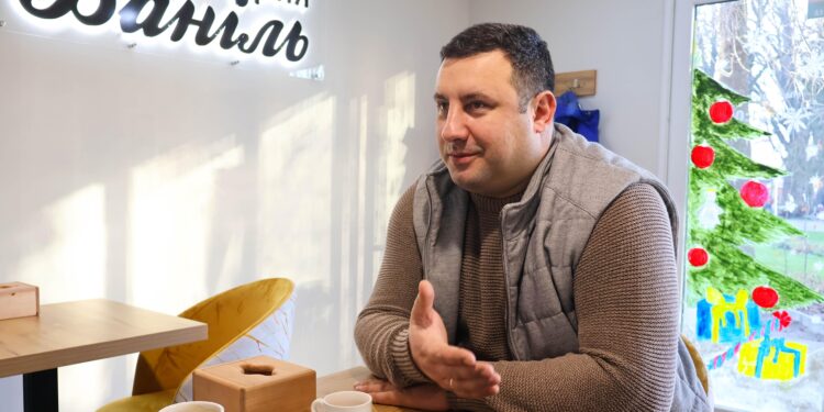У Кропивницькому підприємець спростовує інформацію, надану прокураторою, стосовно повернення грошей театру