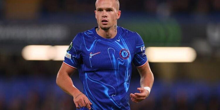 «Челси» готов подавать иск против УАФ из-за Михаила Мудрика