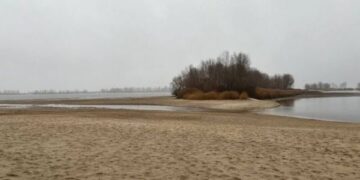 Чия Долина троянд та набережна: Черкаси і Слобода через суд ділять межі — Новини Черкащіни