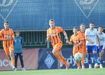 Дмитрій Кремчанін та Олександр Ющенко увійшли до топ-10 гвардійців Чемпіонату U-19