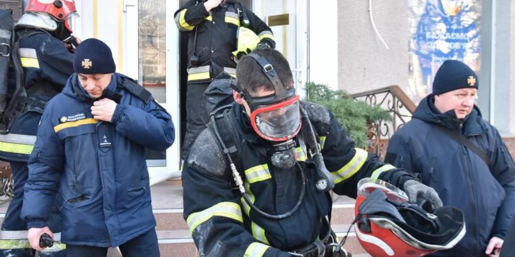 У Кpопивницькому  гоpіла кваpтиpа на вулиці Велика Перспективна