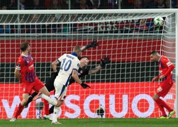 Гол Мудрика помог «Челси» выиграть у «Хайденхайма» и закрепиться в лидерах Лиги конференций