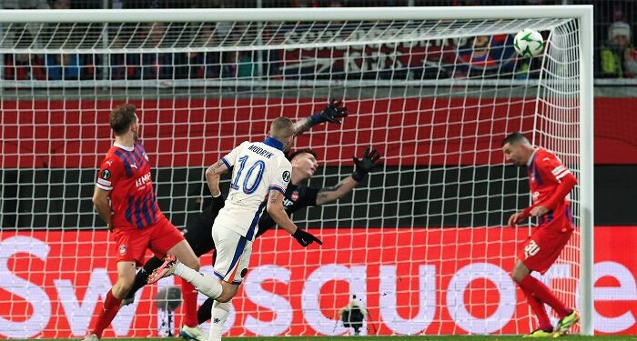 Гол Мудрика помог «Челси» выиграть у «Хайденхайма» и закрепиться в лидерах Лиги конференций