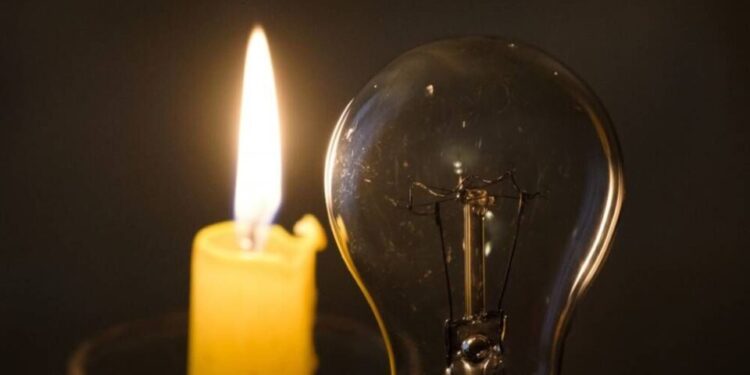 Графіки вимкнень світла на Тернопільщині 13 грудня – обленерго знову змінили час вимкнень