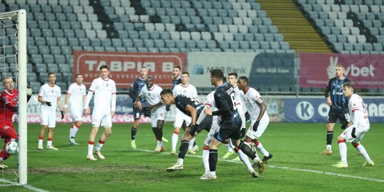 «Кривбас» в Одесі на характері продовжив безпрограшну серію в Чемпіонаті УПЛ