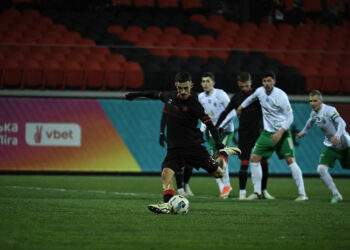 «Кривбас» виграв четвертий матч поспіль і взяв реванш у «Карпат» за поразку у Львові