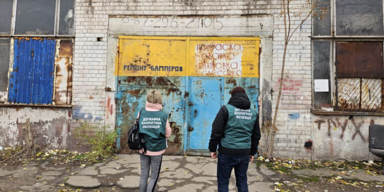 Мешканці Шевченківського району Запоріжжя поскаржилися на підприємство, що забруднює повітря – екологів туди не пустили | Новости Запорожья