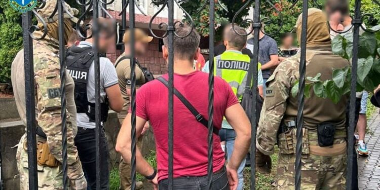 На Хмельниччині діяв псевдореабілітаційний центр, де незаконно утримували людей —Хмельнитчина