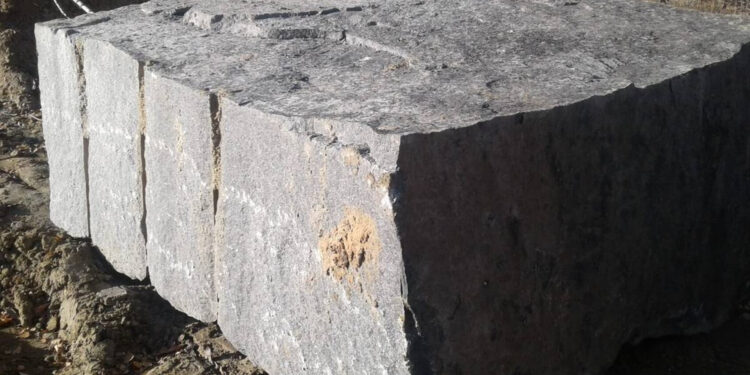 На Житомирщині з орендаря стягнуто майже 500 тис грн боргу та зобов’язано повернути державі землю з родовищем | Журнал Житомира