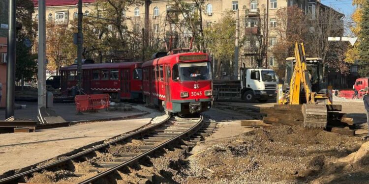 Перекриття руху на проспекті Лесі Українки в Дніпрі: як об’їхати | |