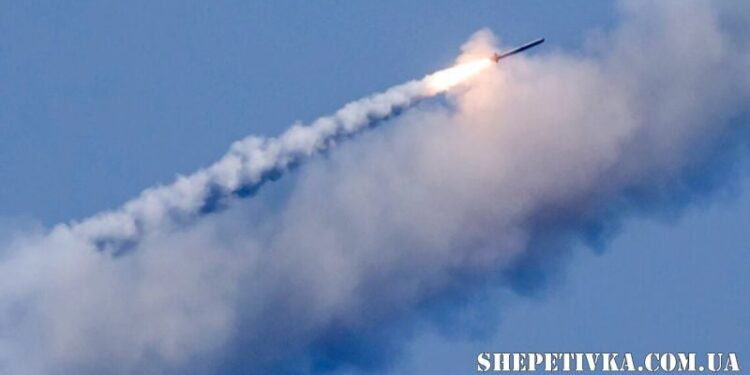 Під час повітряної тривоги на Хмельниччині ППО знешкодила 7 засобів повітряного нападу —Хмельнитчина