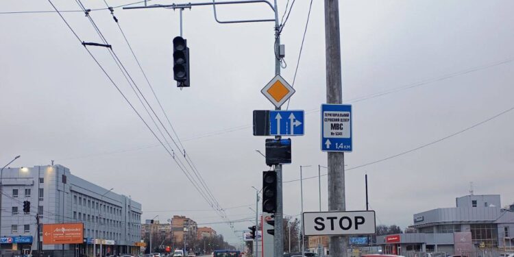 Полтава зекономила на встановлення нових світлофорів