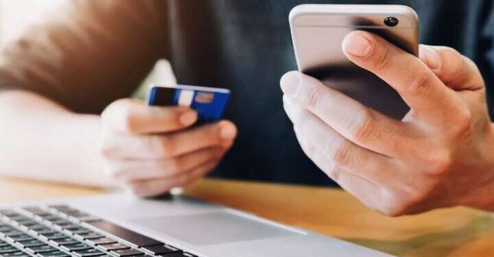 Понад 10 000 грн віддав 22-річний кременчанин аферисту