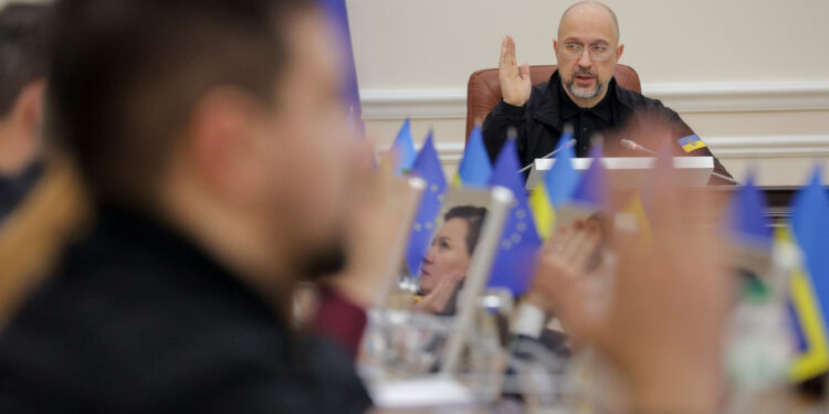 Послуги для військовослужбовців: Уряд запускає експериментальний проєкт через портал “Дія”