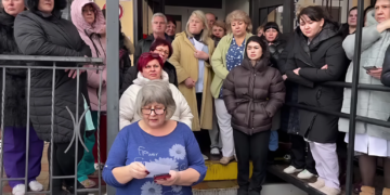 Працівникам Полтавської ЦРЛ запропонують до 170 вакансій