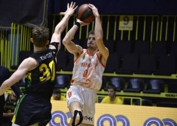 Результативна гра Бублика допомогла Кривбасу перемогти Прикарпаття-Говерлу – Федерація баскетболу України