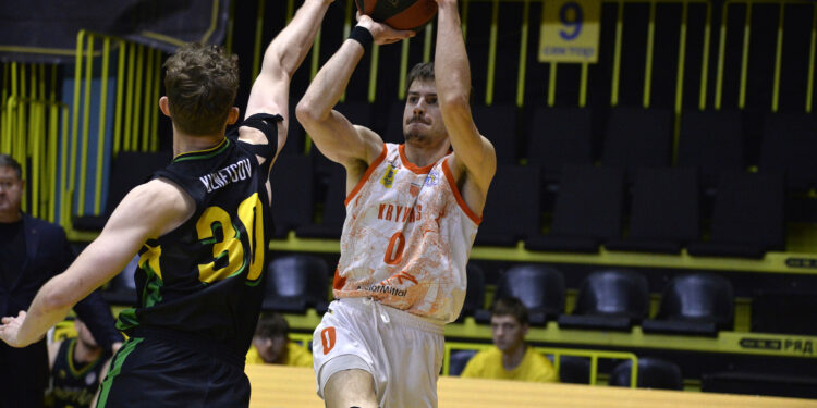 Результативна гра Бублика допомогла Кривбасу перемогти Прикарпаття-Говерлу – Федерація баскетболу України