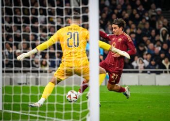 «Рома» вырвала ничью у «Тоттенхэма» в 5 туре Лиги Европы