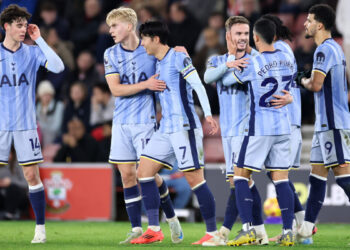 Семь мячей! «Тоттенхэм» обыграл «Манчестер Юнайтед» в матче ¼ финала Кубка английской лиги