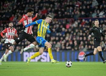 «Шахтер» в конце матча упустил уверенную победу над «ПСВ» в 5-м туре Лиги чемпионов