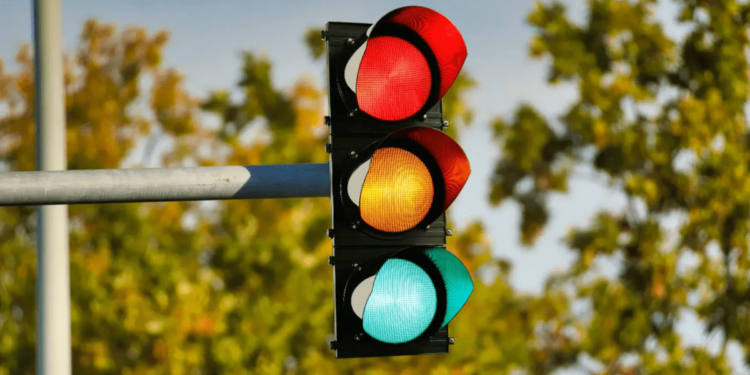 Світлофори в Україні зміняться в 2025 році: нові стандарти | |