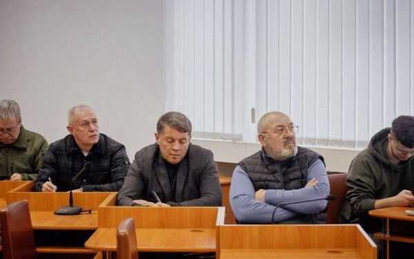 Табурець зустрівся з головами фракцій — Новости Черкасс