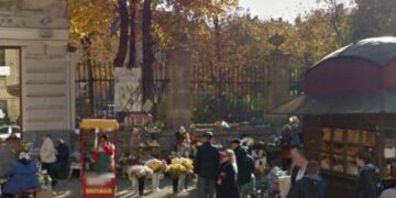 У Львові біля Галицького ринку облаштують спеціальні ятки для квітів