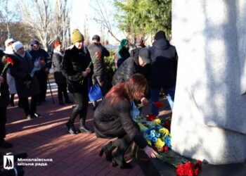 У Миколаєві вшанували подвиг ліквідаторів аварії на Чорнобильській АЕС » Миколаївський Оглядач