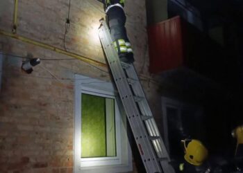 У Сарнах врятували жінку: увімкнула газ та хотіла вчинити непоправне