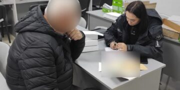 У сервісному центрі МВС Черкас викрили 72-річного чоловіка з підробним посвідченням водія — Новини Черкащіни