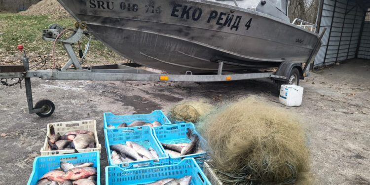У заказнику на Полтавщині знайшли десять сіток