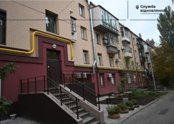 У Запоріжжі поновили відбудову трьох багатоповерхівок, в яких роботи призупиняли через недоброчесного підрядника | Новости Запорожья