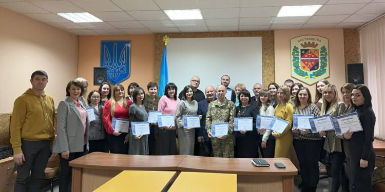 Учителі отримали нагороди за навчальні матеріали – ПОЛТАВА СЬОГОДНІ