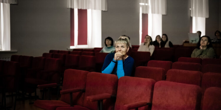 «Уроки щастя» побачили вчителі у Полтаві – ПОЛТАВА СЬОГОДНІ