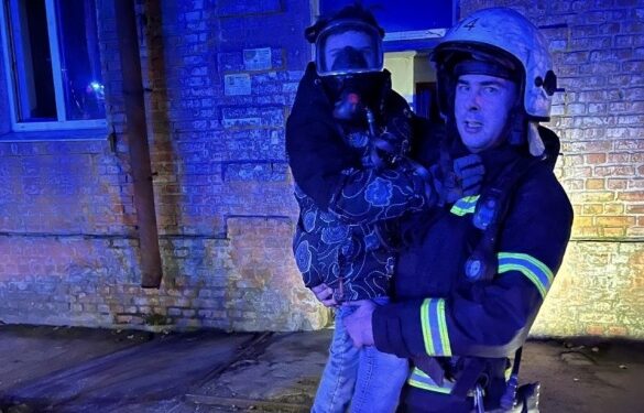 В Умані під час пожежі евакуювали 8 людей, з яких 3 – діти