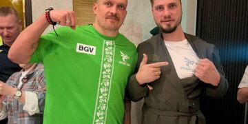 Військовий капелан із Черкас побував на бою Усика у Саудівській Аравії